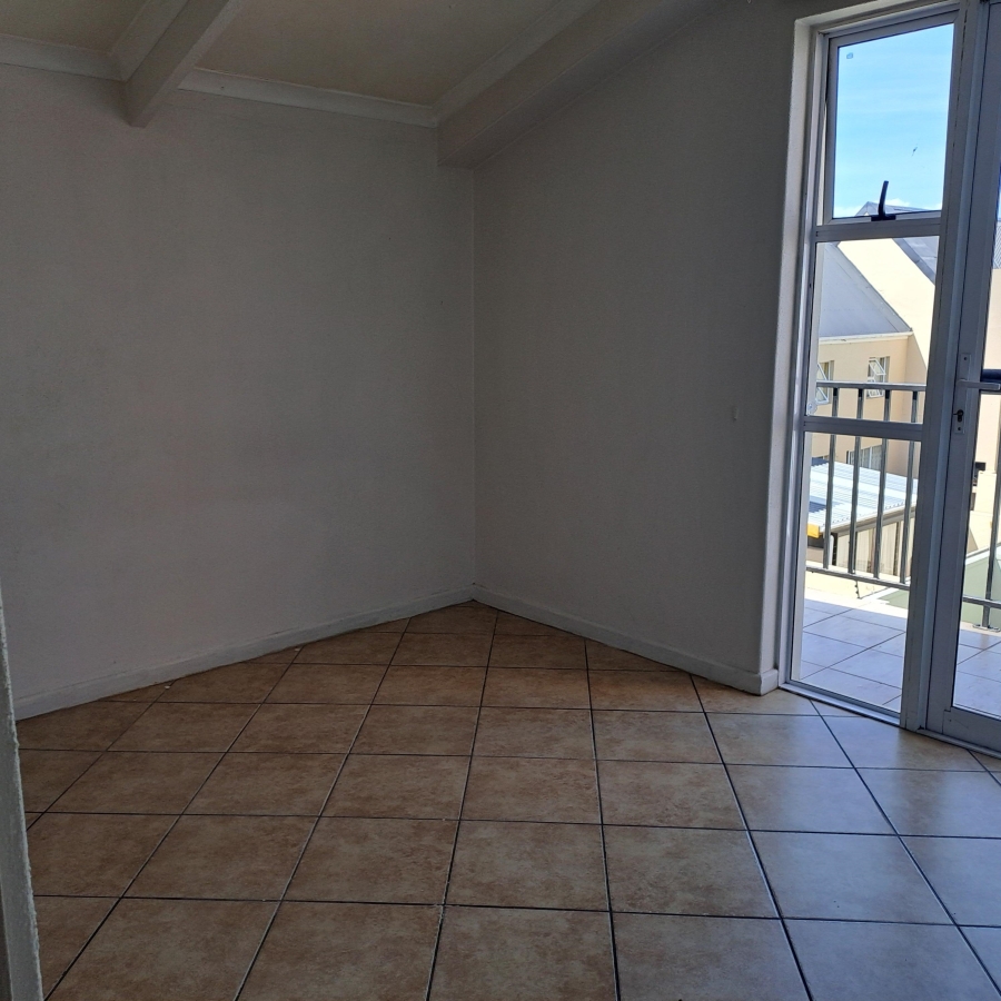 To Let 2 Bedroom Property for Rent in Whispering Pines Western Cape